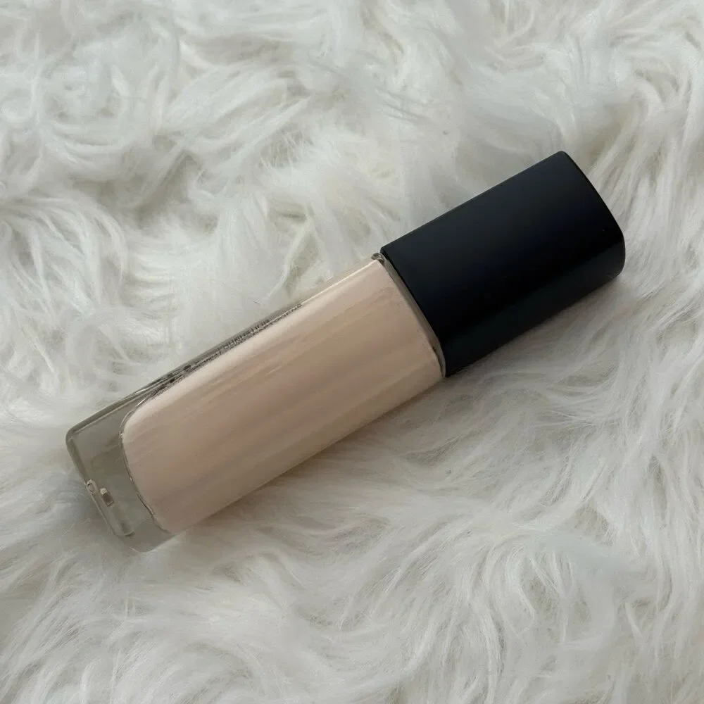Smashbox Always On Skin Balancing Foundation F10N